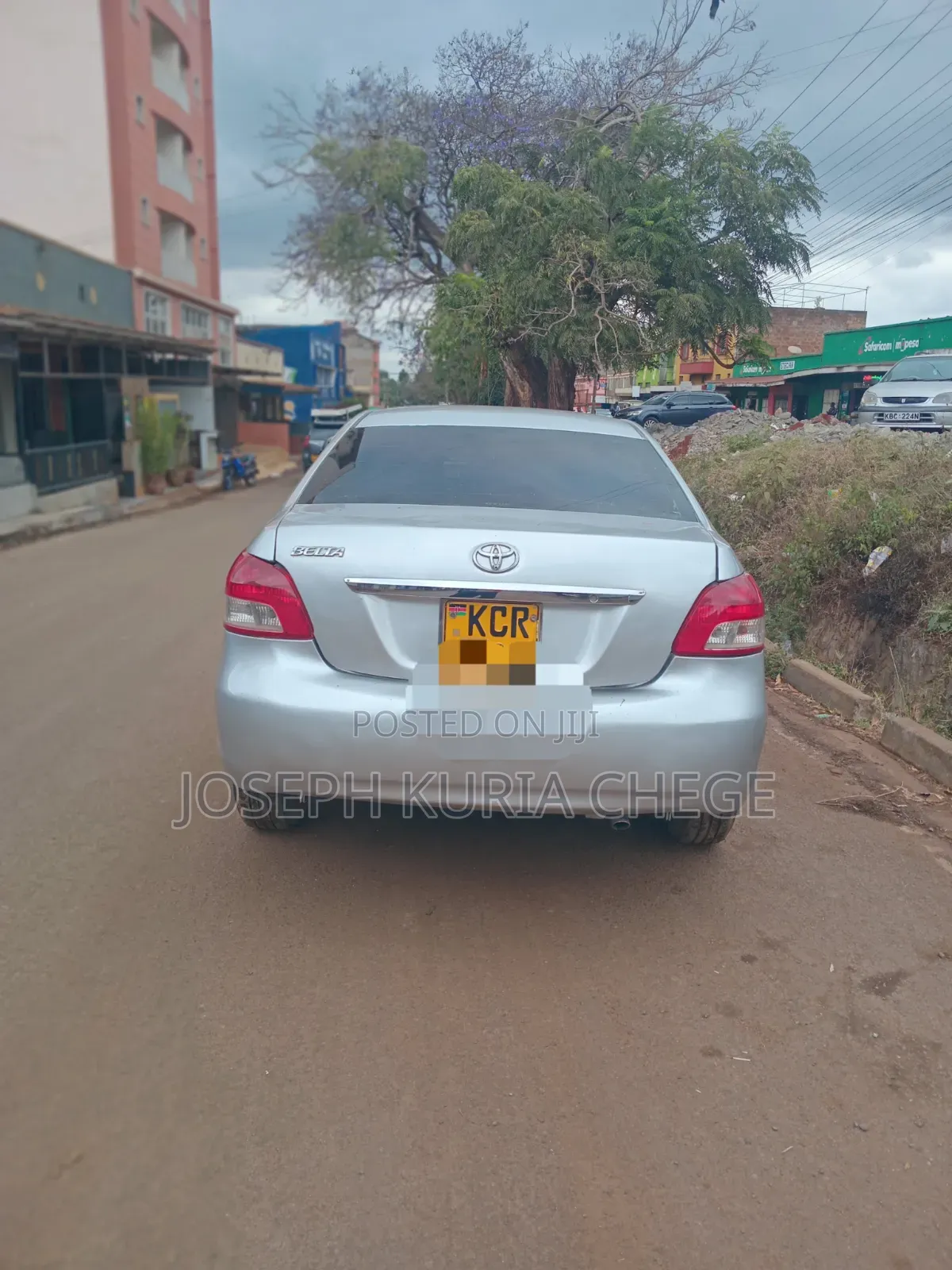 Toyota Belta 2012 Silver