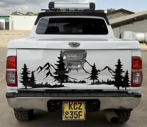 Toyota Hilux 2.5 D-4D 4X4 SRX 2012 White