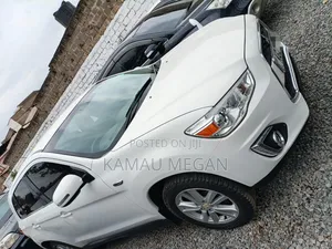 Mitsubishi RVR 2.0 2012 White