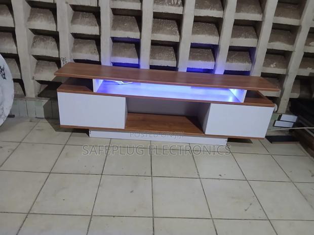 5FT Entertainment TV Stand – Stylish Television Cabinet