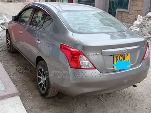Nissan Latio 1.2 2013 Gray