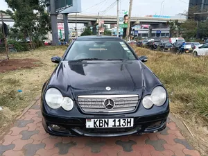 Mercedes-Benz C200 2005 Blue