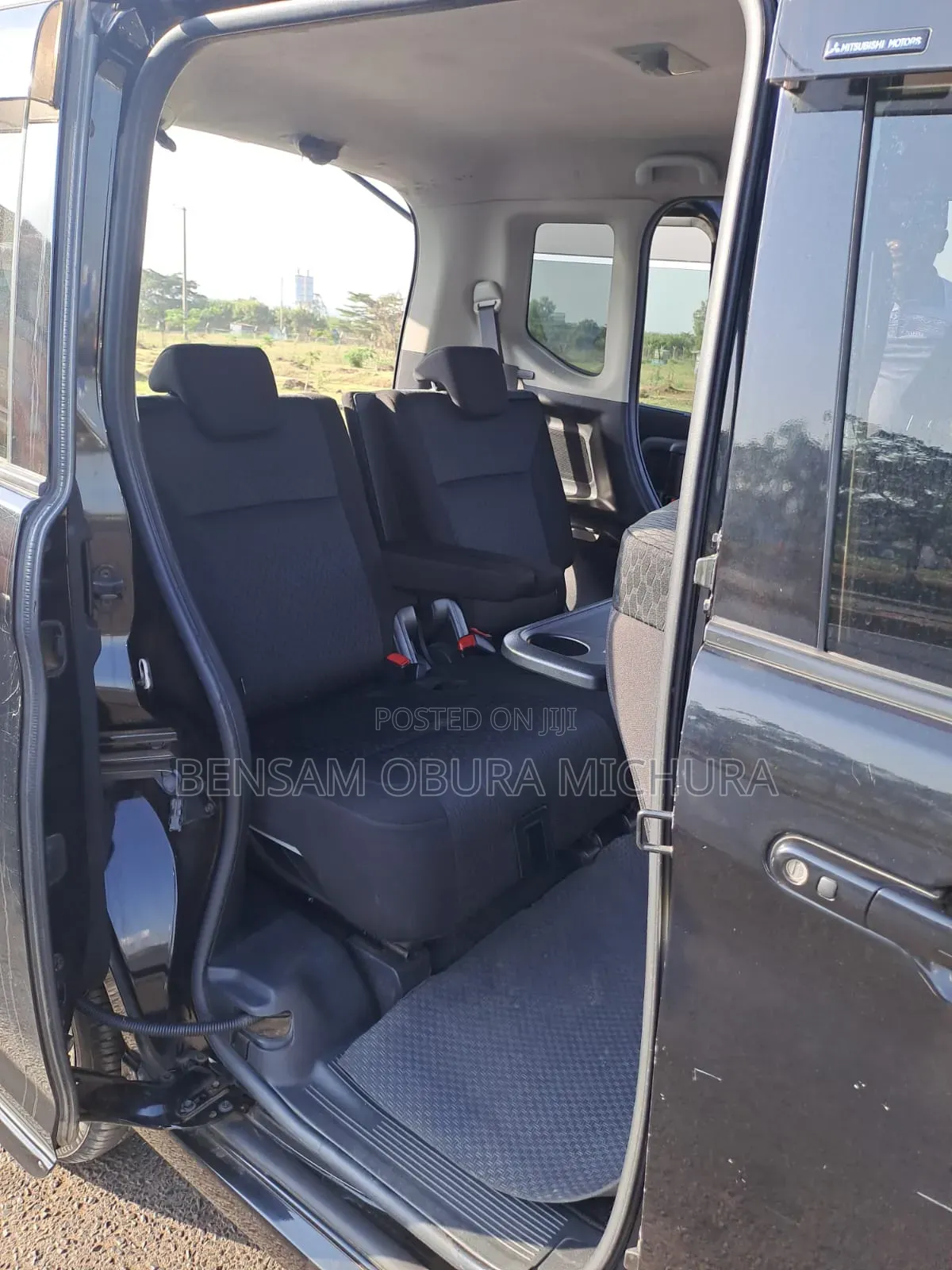 Mitsubishi Delica 2016 Black