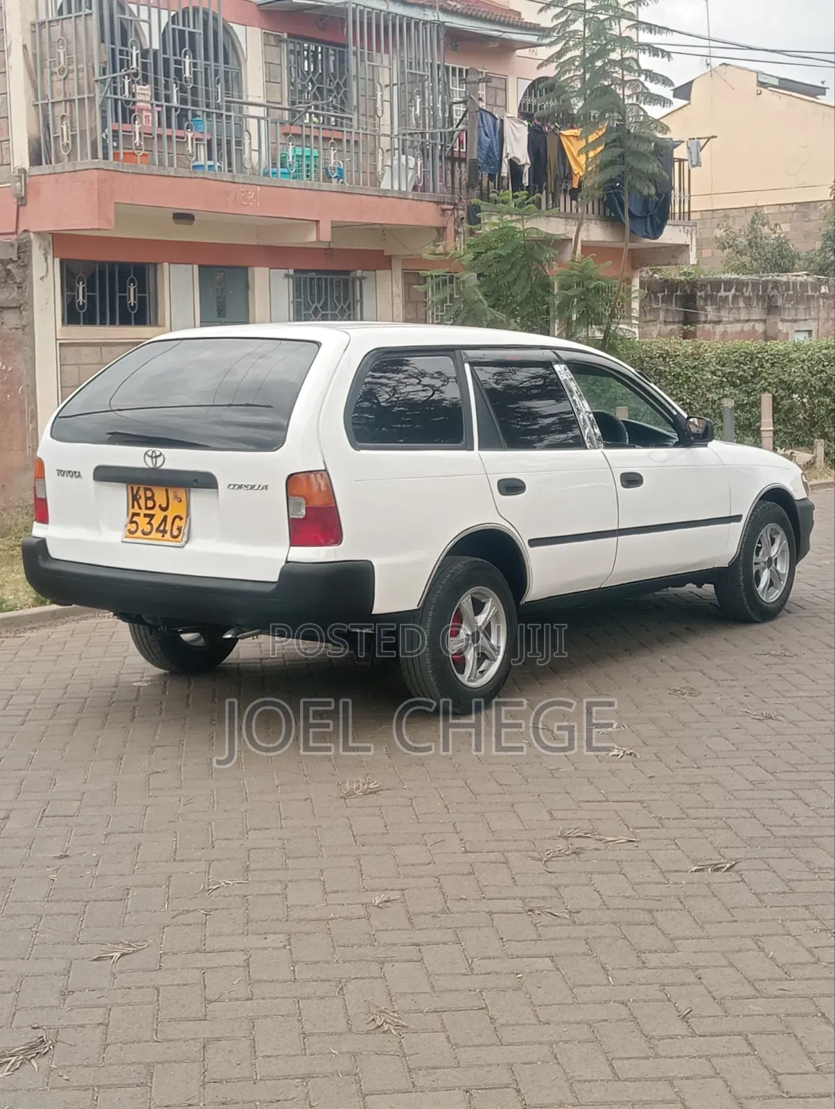 Toyota Corolla 2001 White
