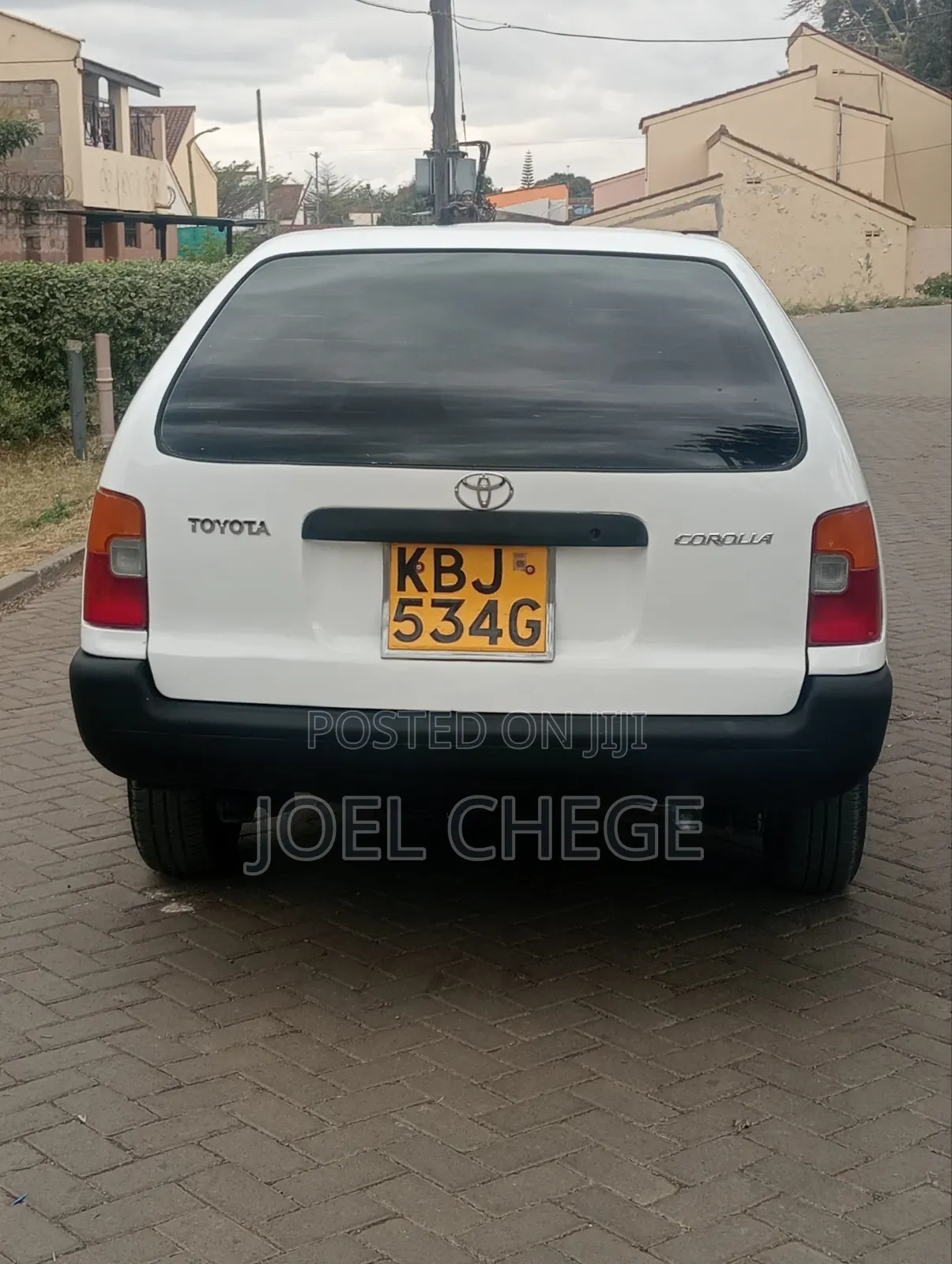 Toyota Corolla 2001 White