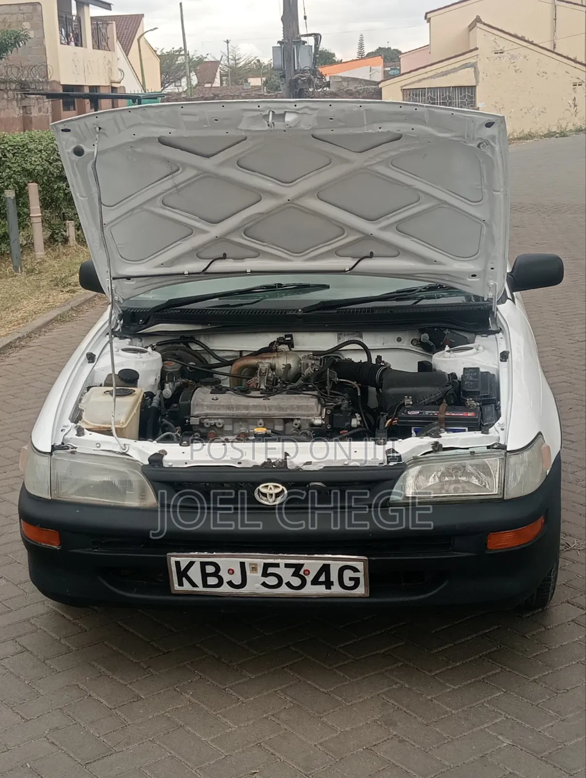 Toyota Corolla 2001 White
