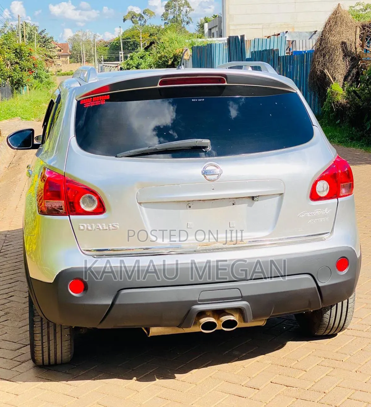 Nissan Dualis 2012 Black