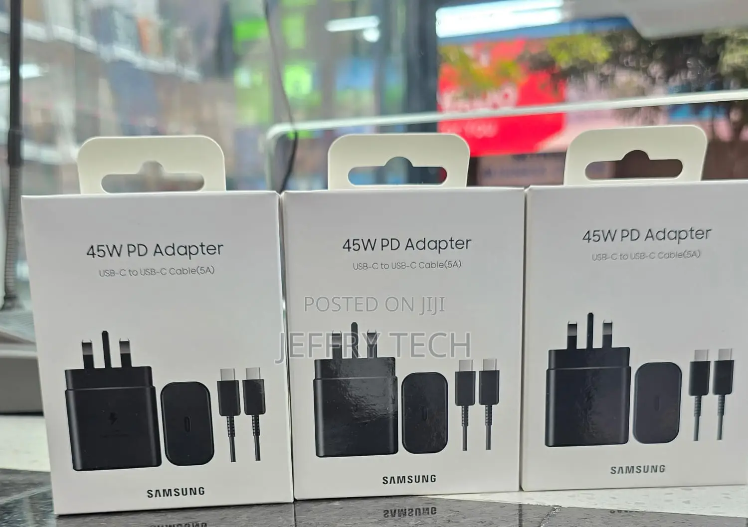 Samsung 45W PD Adapter With an Included 5A USB-C to USB-C Cable.