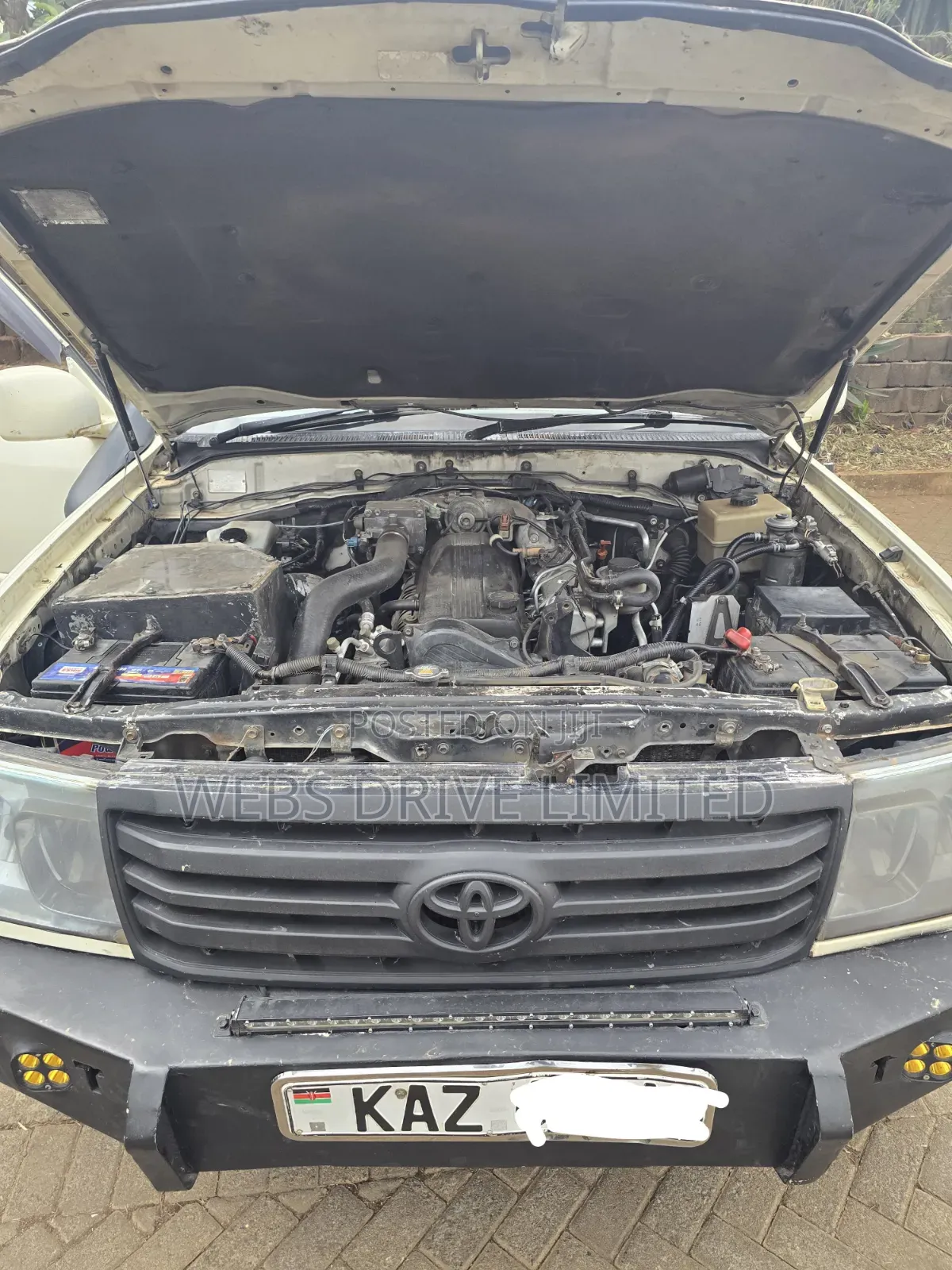 Toyota Land Cruiser 2003 White