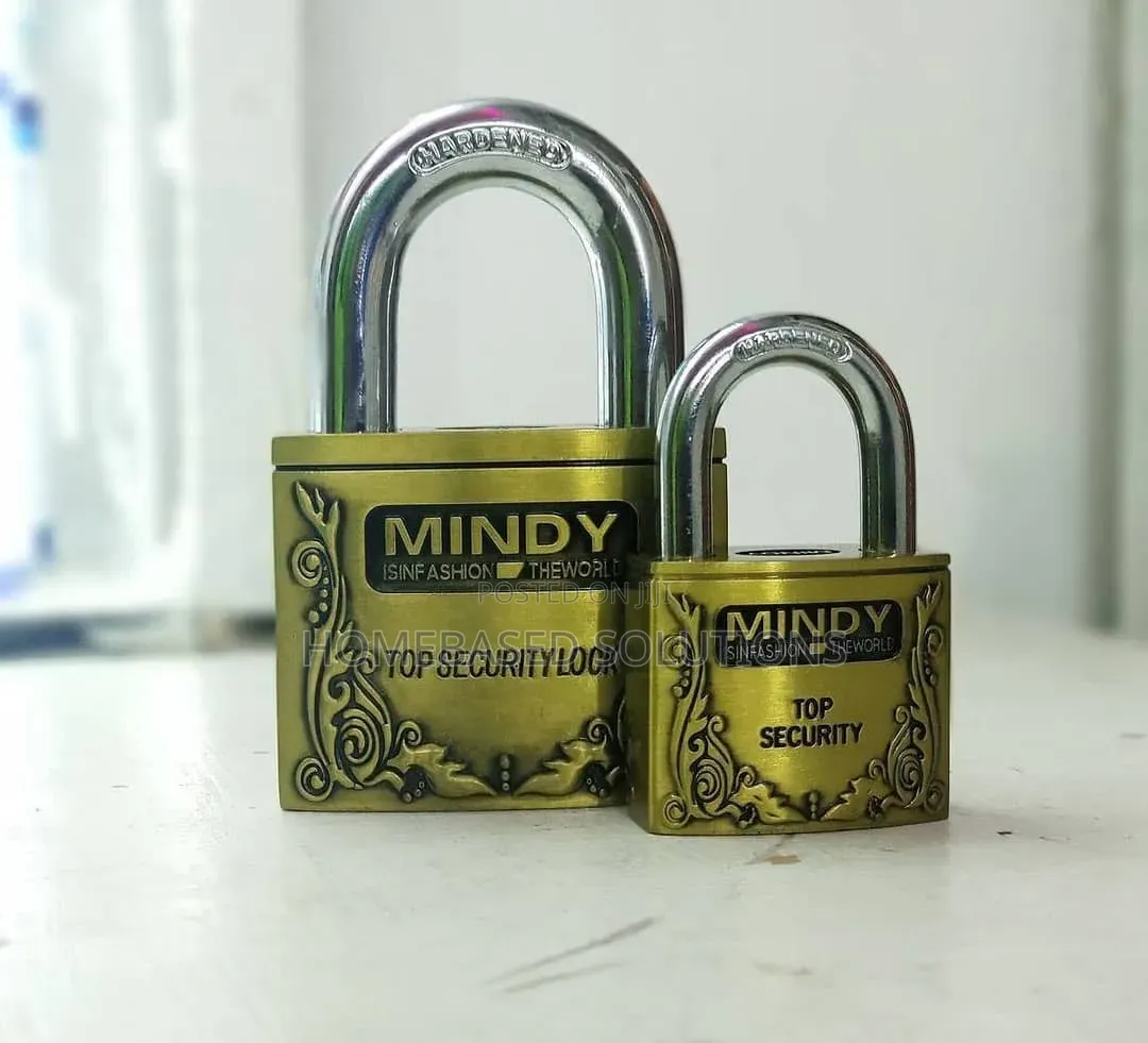 World Class Mindy Padlock