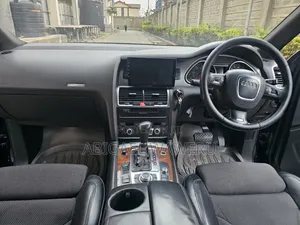 Audi Q7 2008 Black
