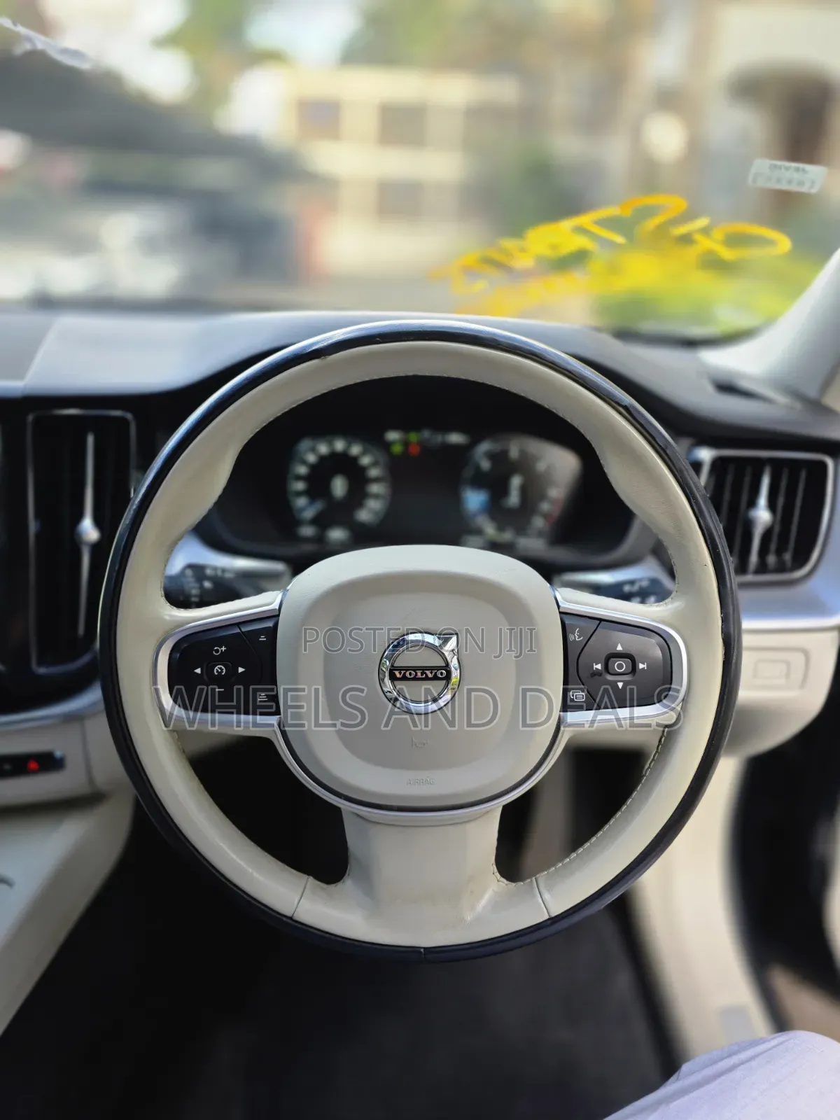Volvo XC60 2020 Blue