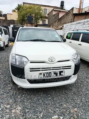 Toyota Probox 2014 Off white