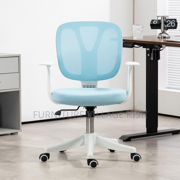Office Chair ; Adjustable Mesh Kids Study Chair - thumbnail 7