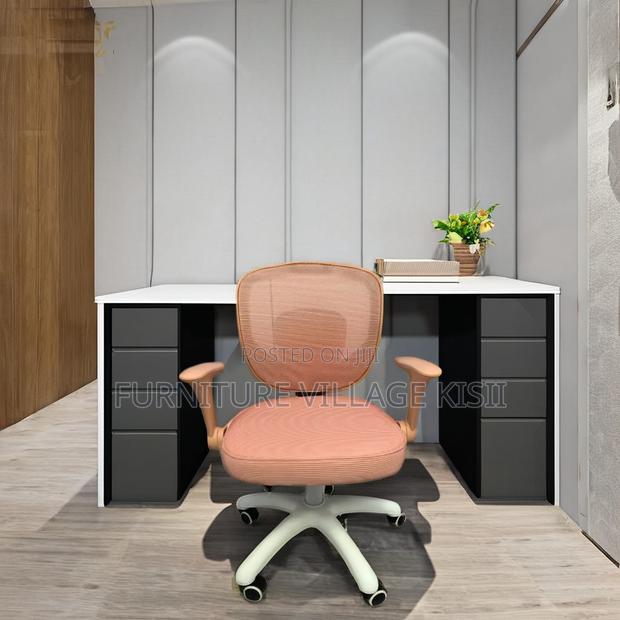 Office Chair ; Adjustable Mesh Kids Study Chair - thumbnail 5