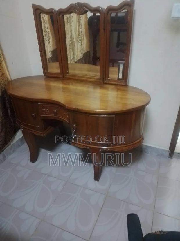 Dressing Table (Antique) - thumbnail 3
