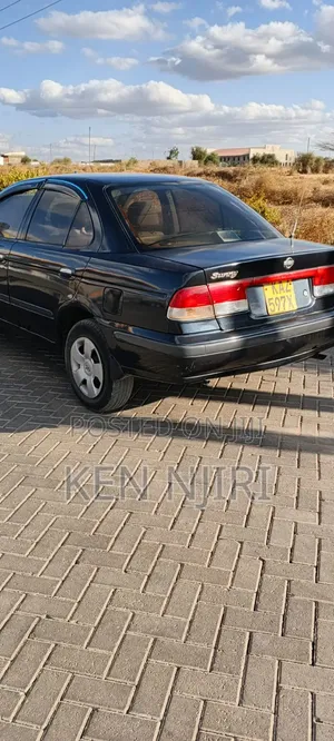 Nissan Sunny B15 Sedan 1.5 2001 Blue