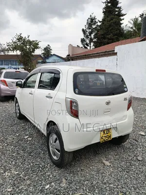 Daihatsu Mira 2015 White