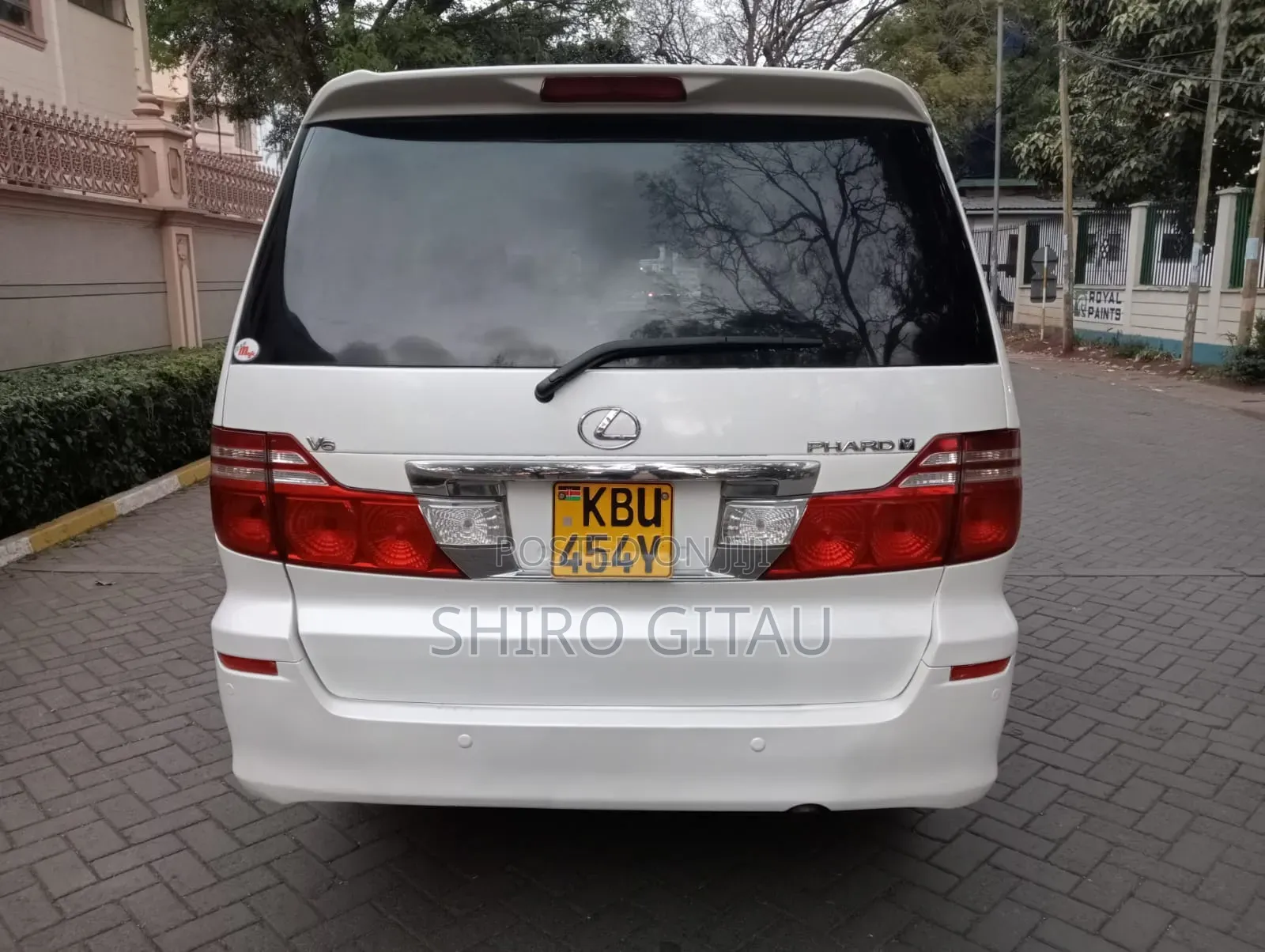 Toyota Alphard 2006 White