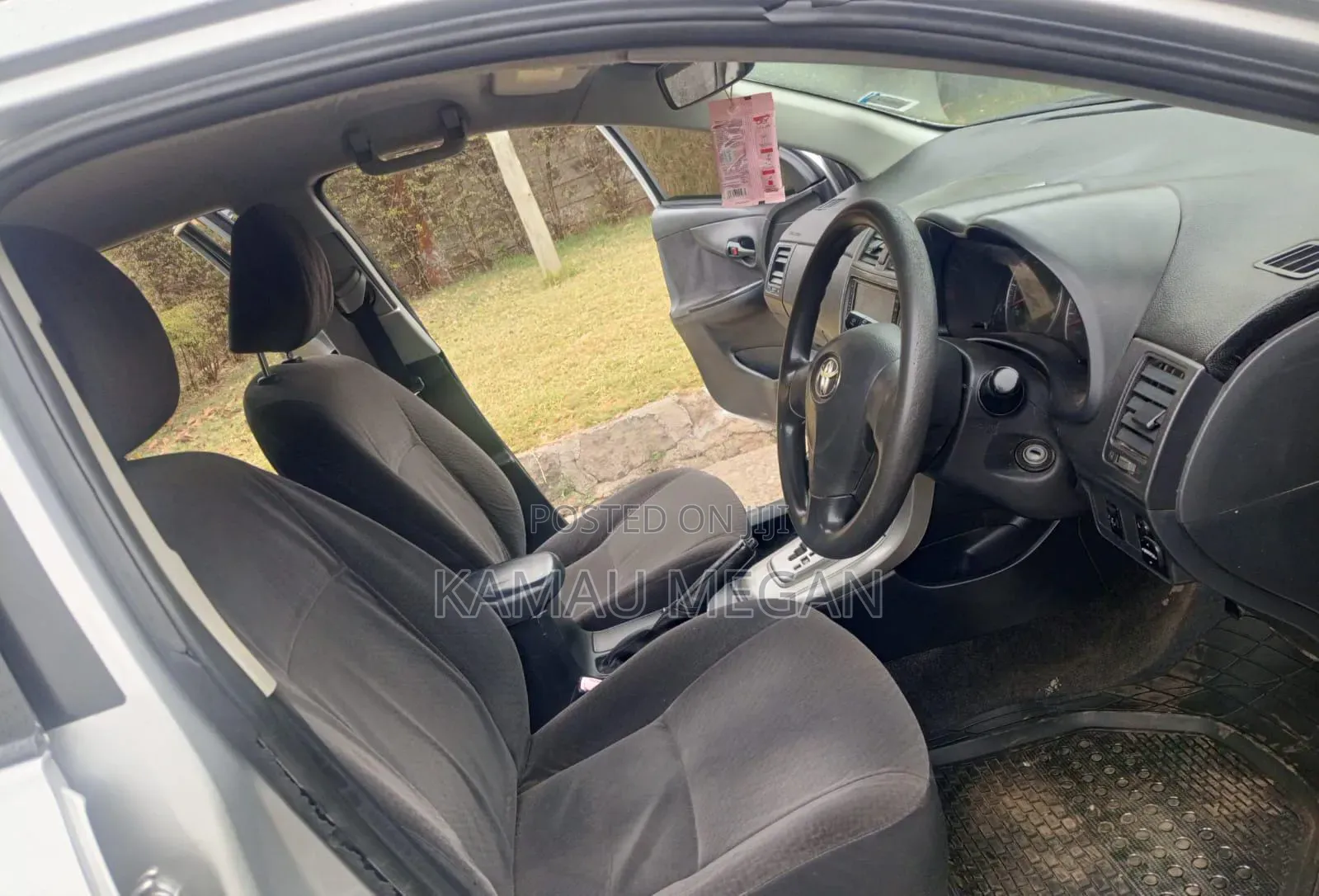 Toyota Corolla Fielder 2010 Silver