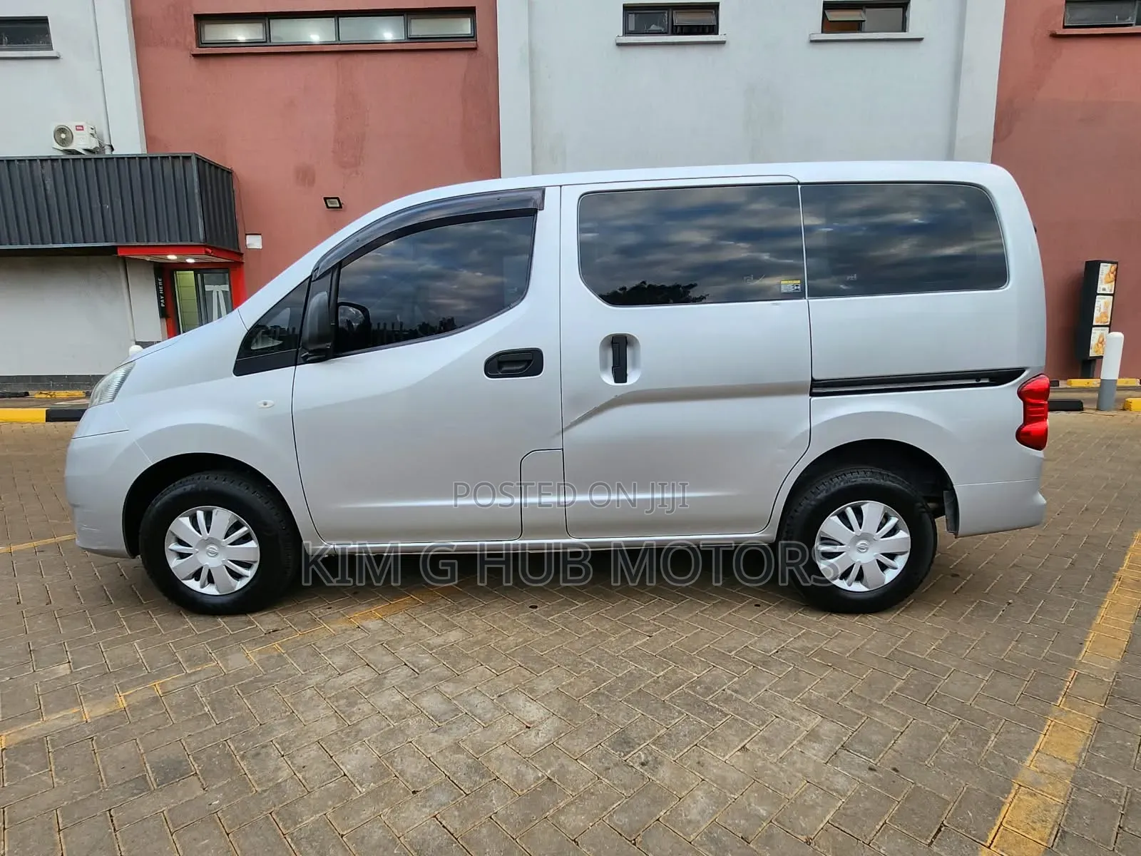 Nissan NV200 2019 Silver