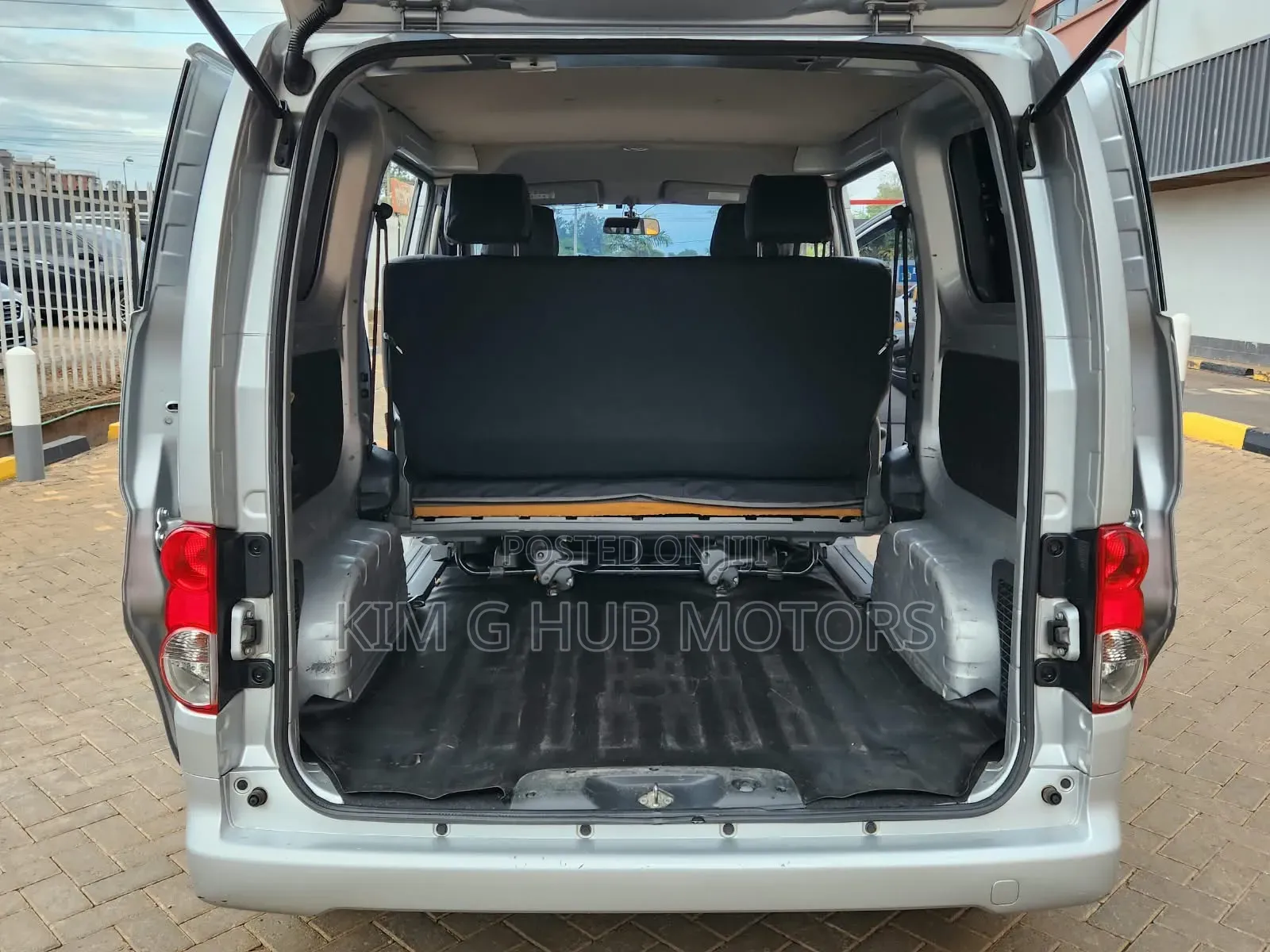 Nissan NV200 2019 Silver