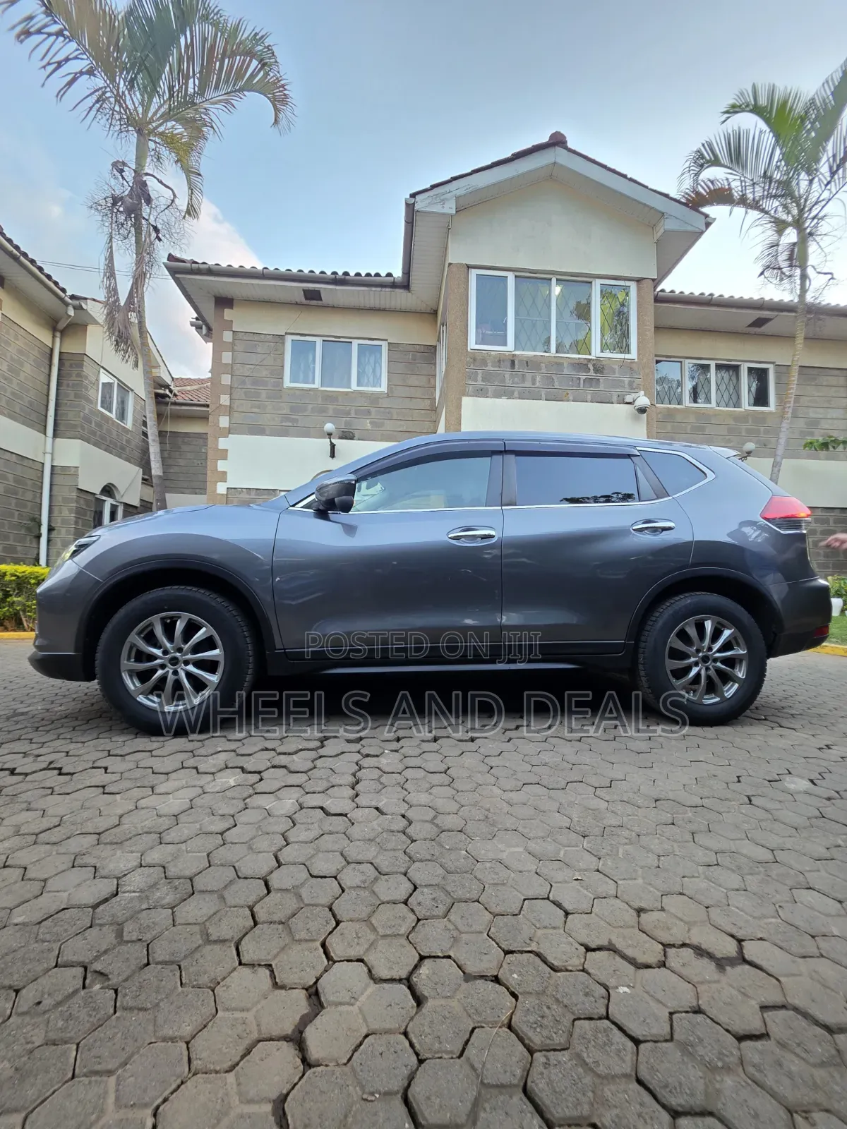 Nissan X-Trail 2.0 Petrol AWD 2019 Gray