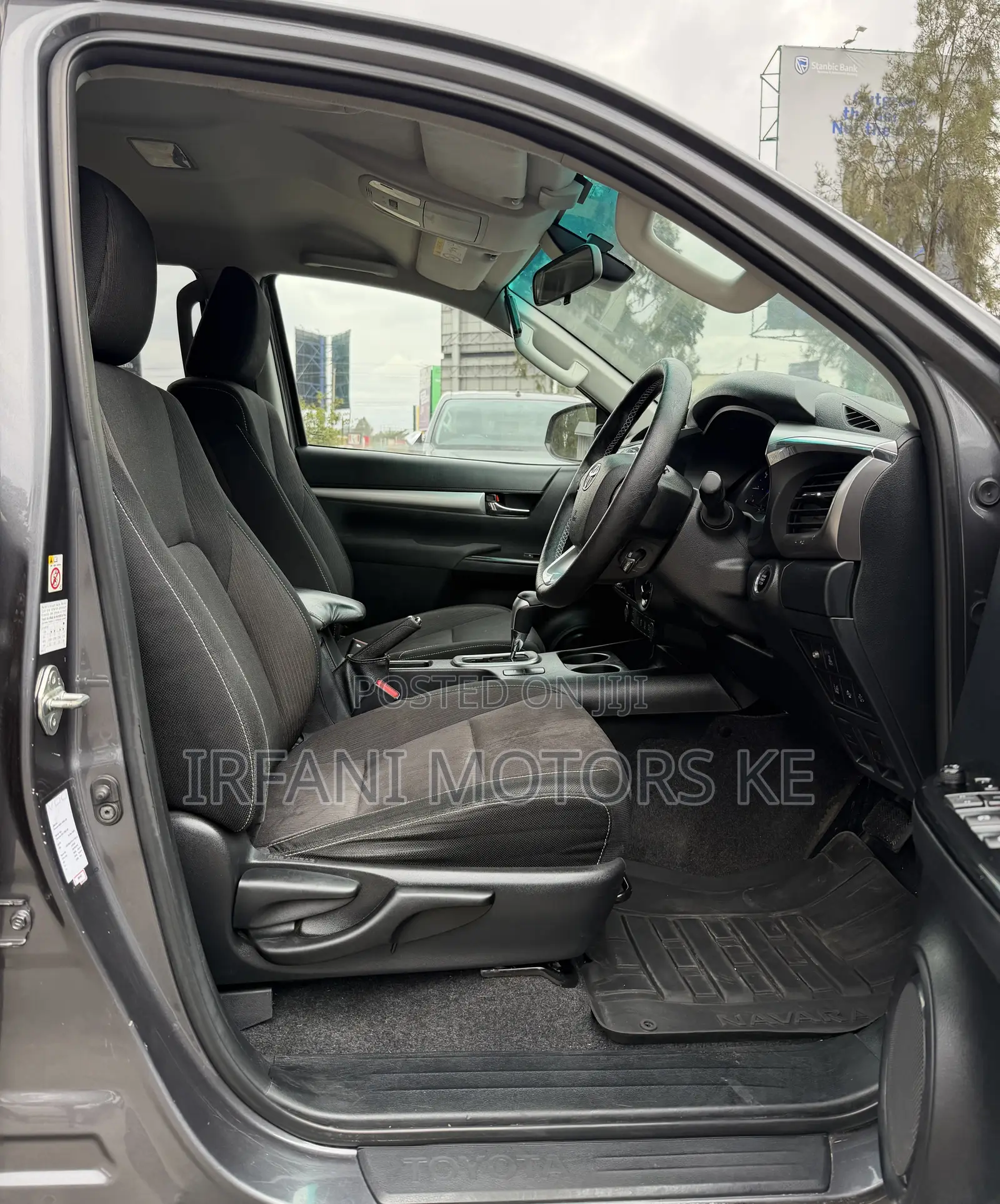 Toyota Hilux Revo Double Cab Deisel 2.4 AWD 2019 Gray