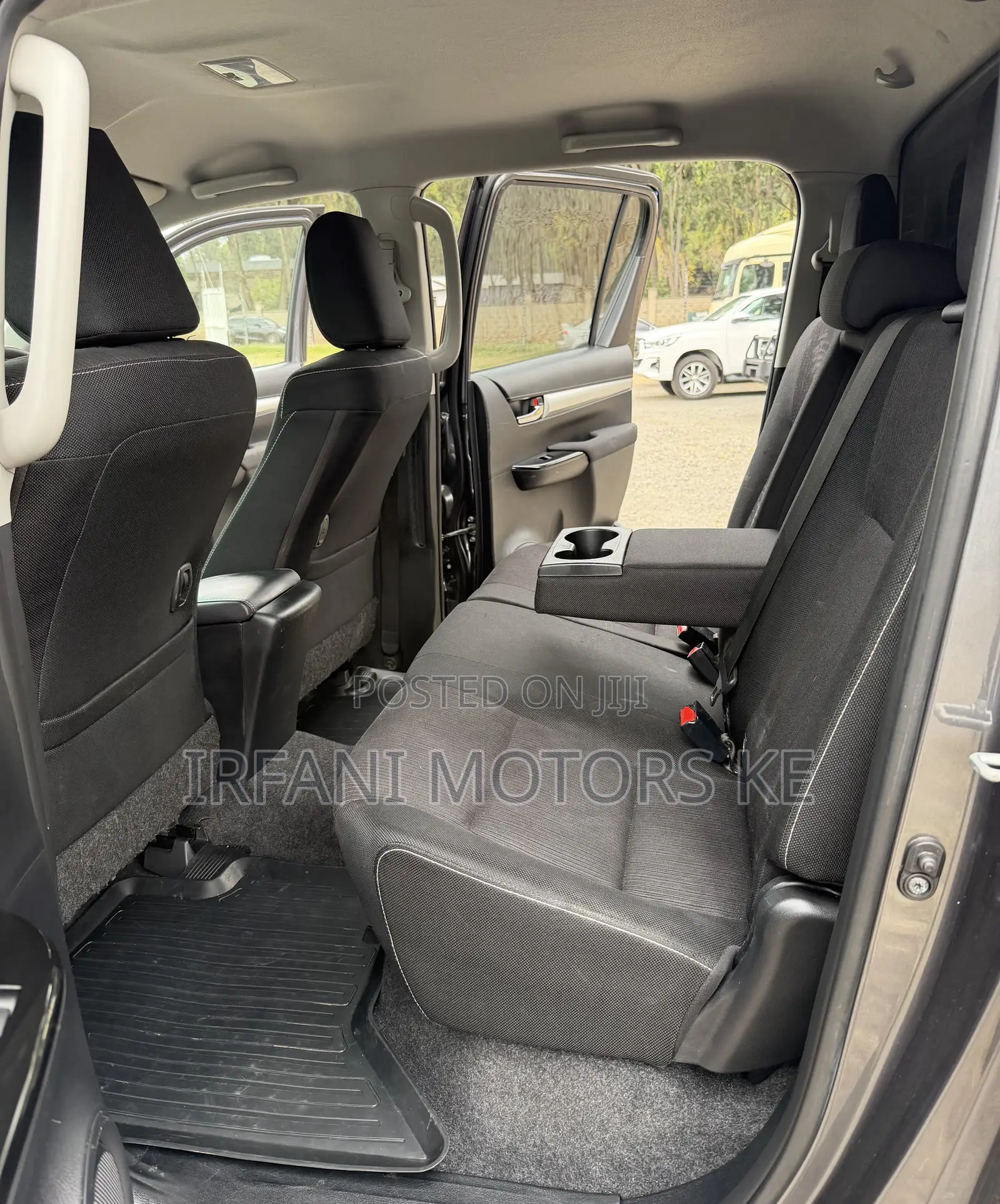 Toyota Hilux Revo Double Cab Deisel 2.4 AWD 2019 Gray