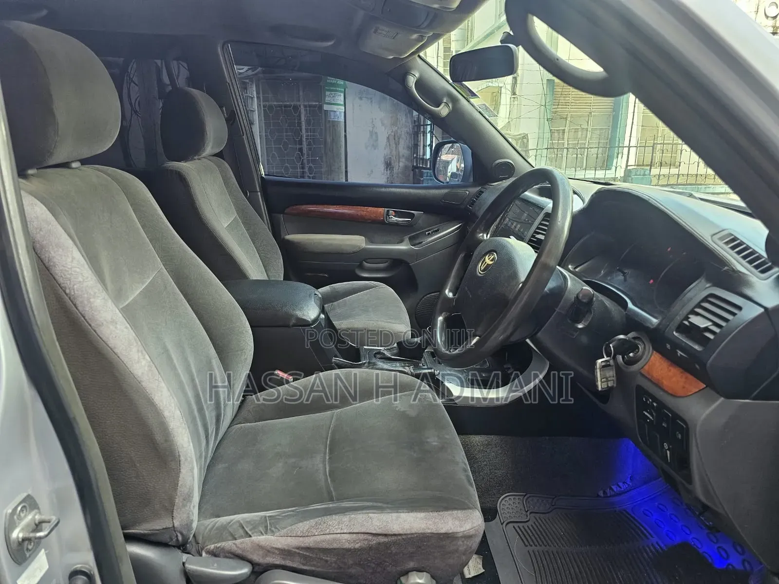 Toyota Land Cruiser Prado 2005 Silver