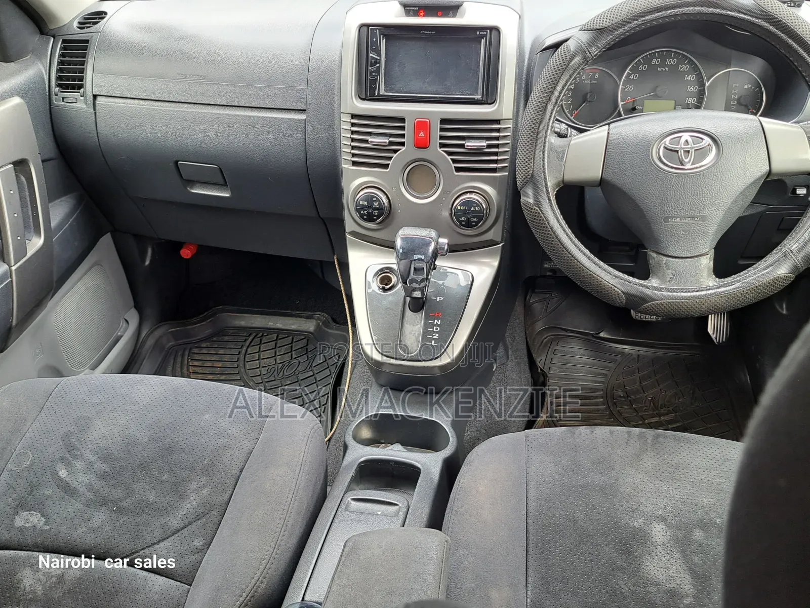 Toyota Rush 2013 Black