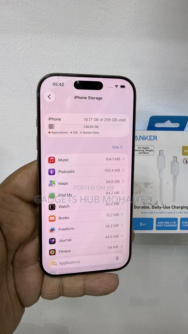 Apple iPhone 16 Pro 256 GB - thumbnail 4