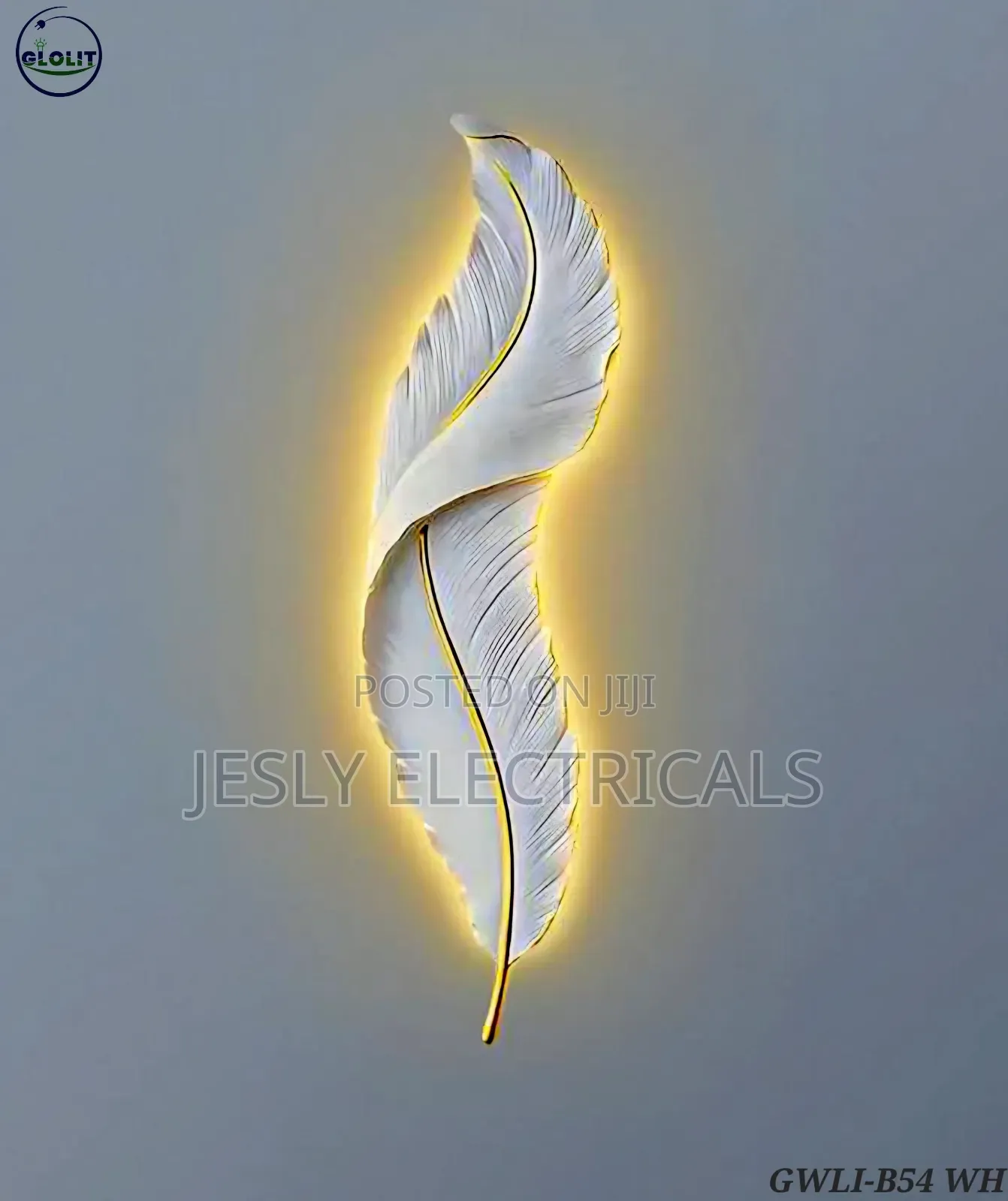 Feather-Like Wall Light
