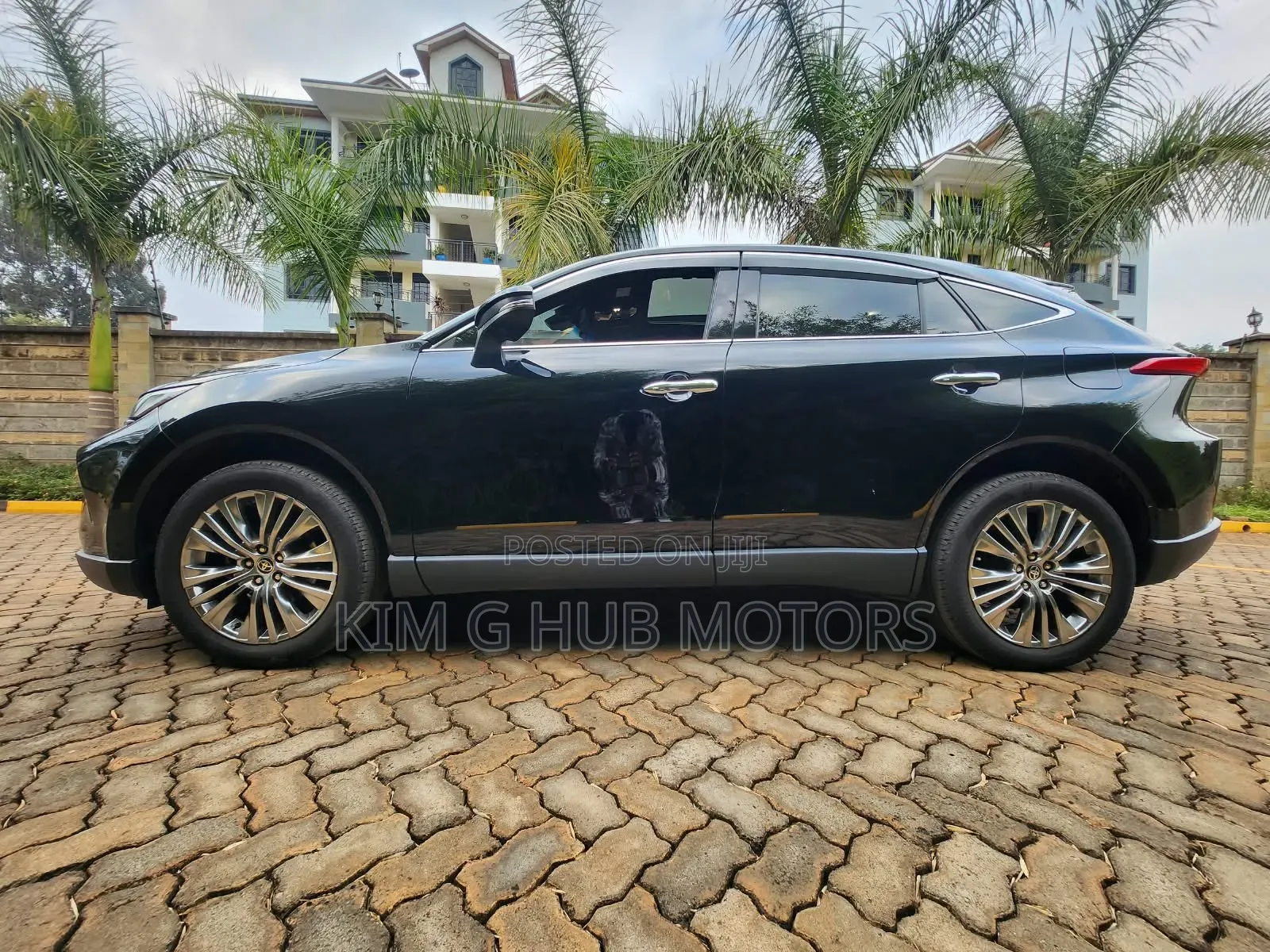 Toyota Harrier 2021 Black