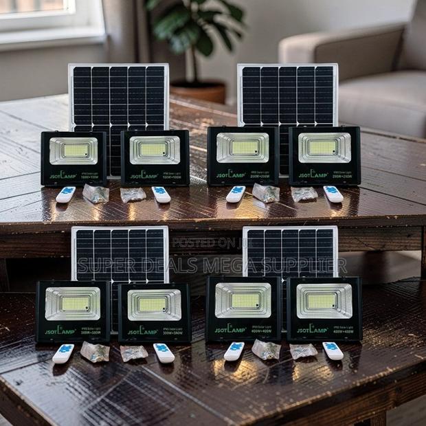 Factory Deals Powerful 100W,200W,300W 2-in-1 Double Solar Floodlights