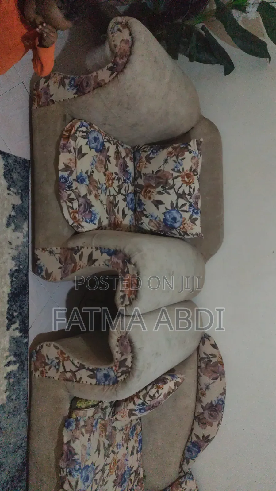 6 Seater at Only KSH 10,000