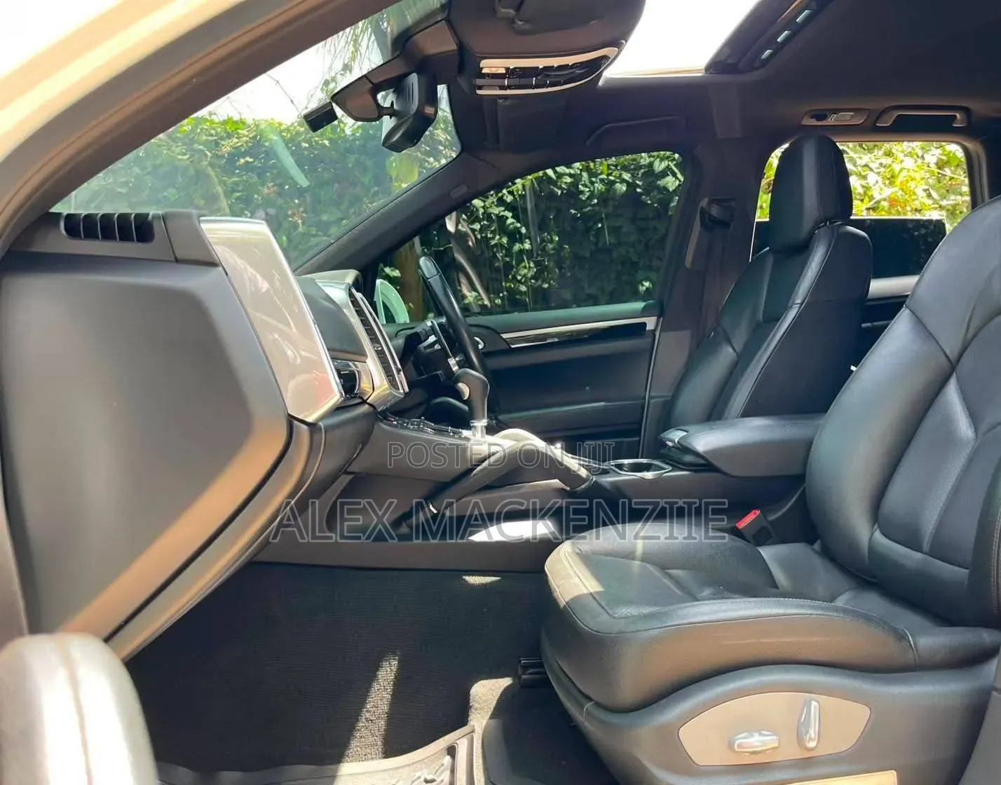 Porsche Cayenne 2015 White