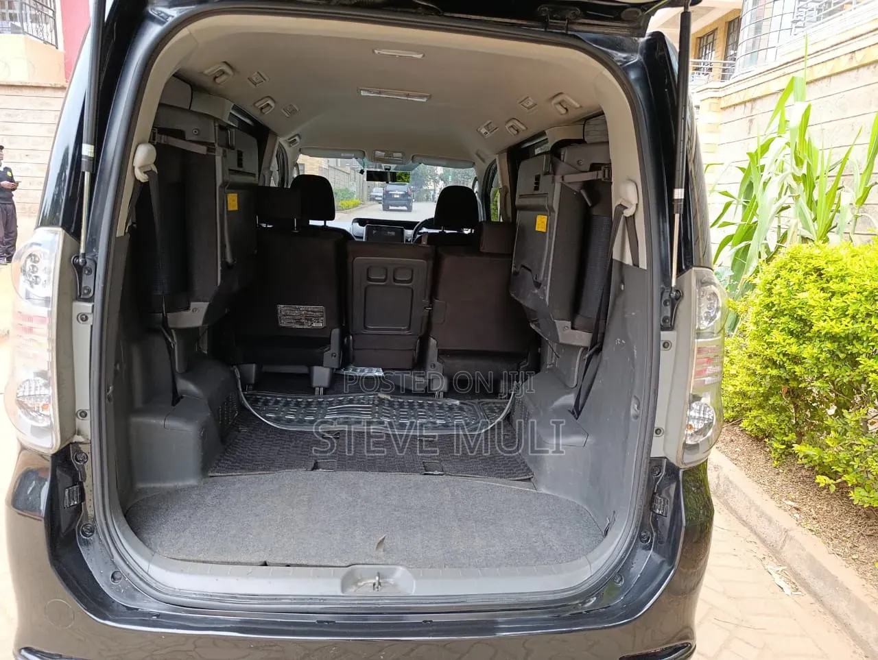 Toyota Voxy 2012 Matt Black