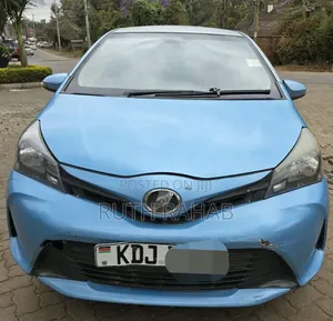Toyota Vitz 2015 Blue
