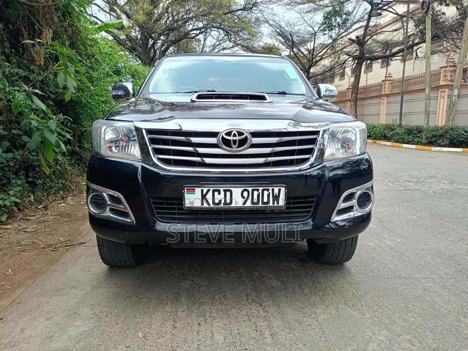 Toyota Hilux 2009 Matt Black