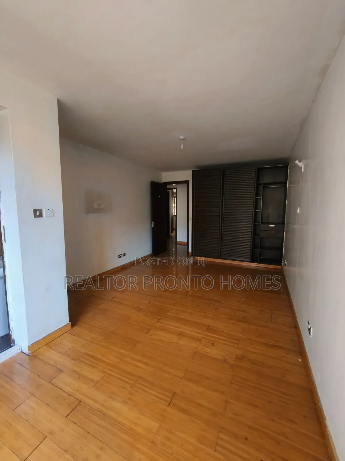 3bdrm Apartment in Lavington, Nairobi Central for rent