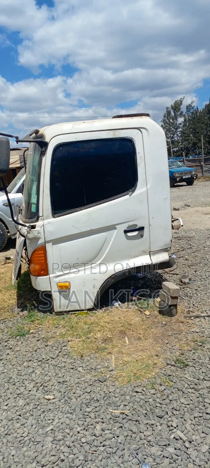 Hino 500 Spares Parts