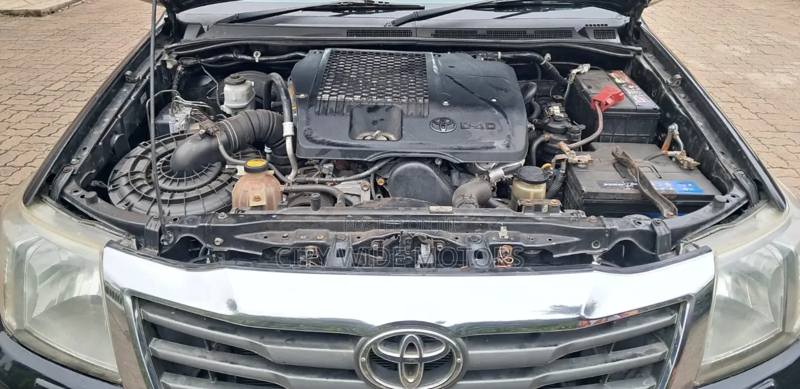 Toyota Hilux 2012 Black