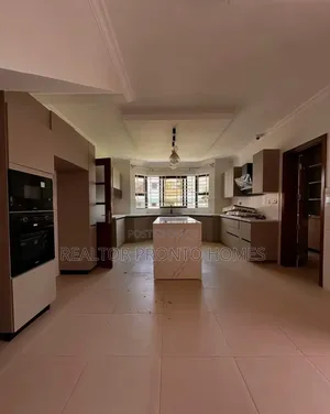4bdrm Townhouse / Terrace in Karen, Hardy for rent