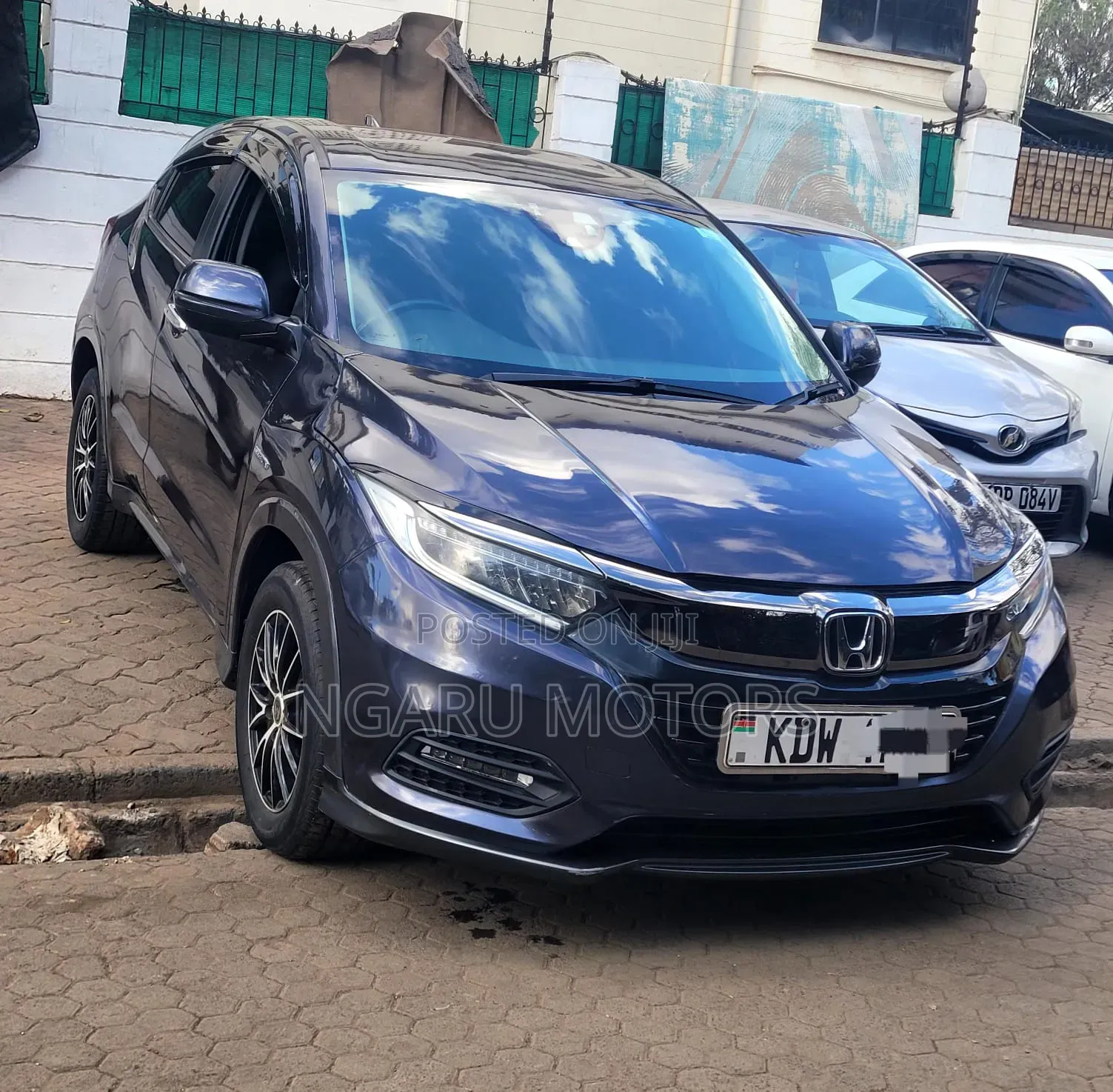 Honda Vezel 2018 Black