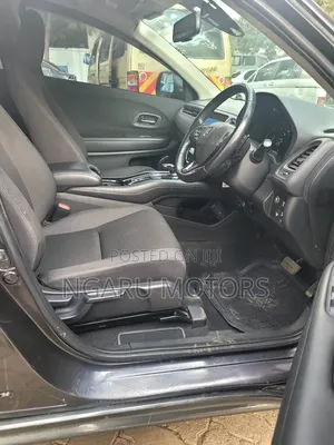 Honda Vezel 2018 Black