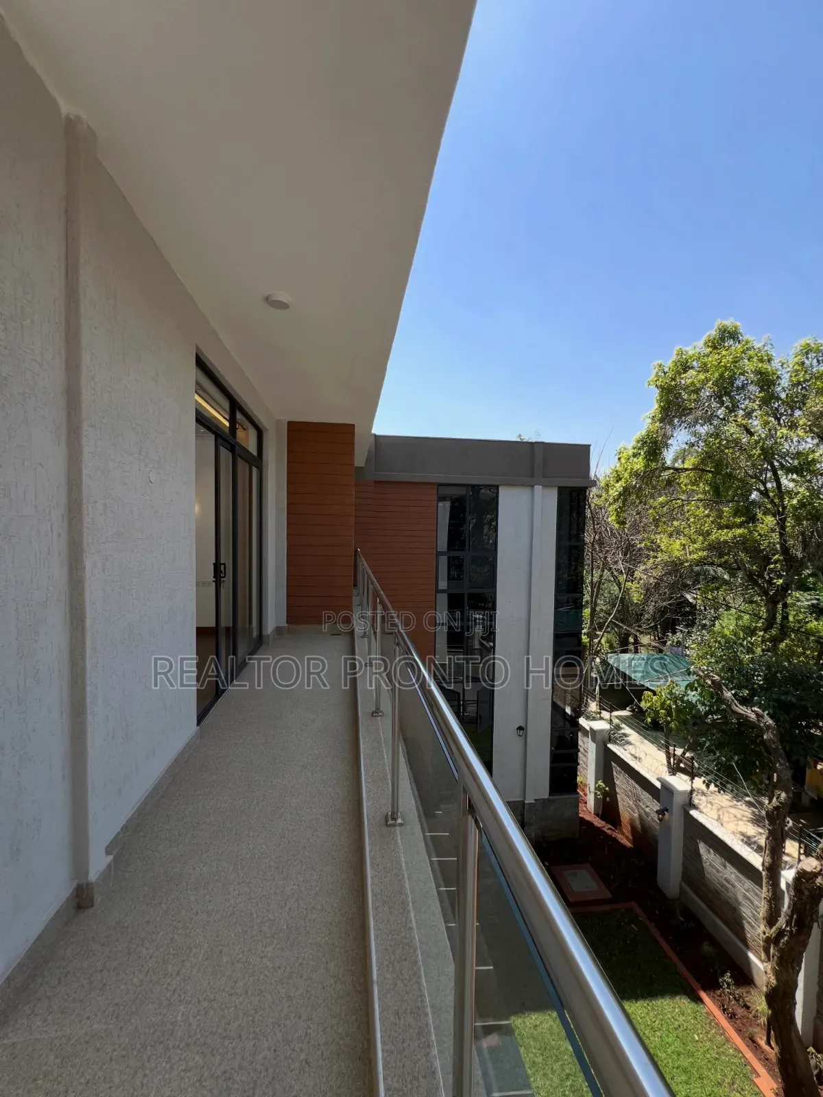 5bdrm Townhouse / Terrace in Lavington, Muthangari for rent