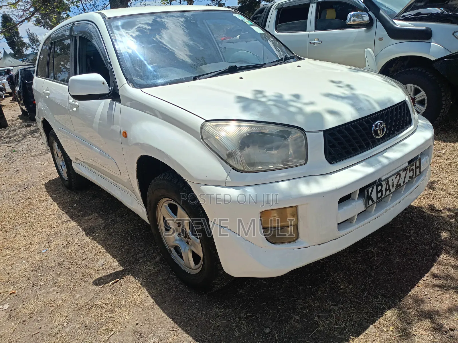 Toyota RAV4 Automatic 2003 White