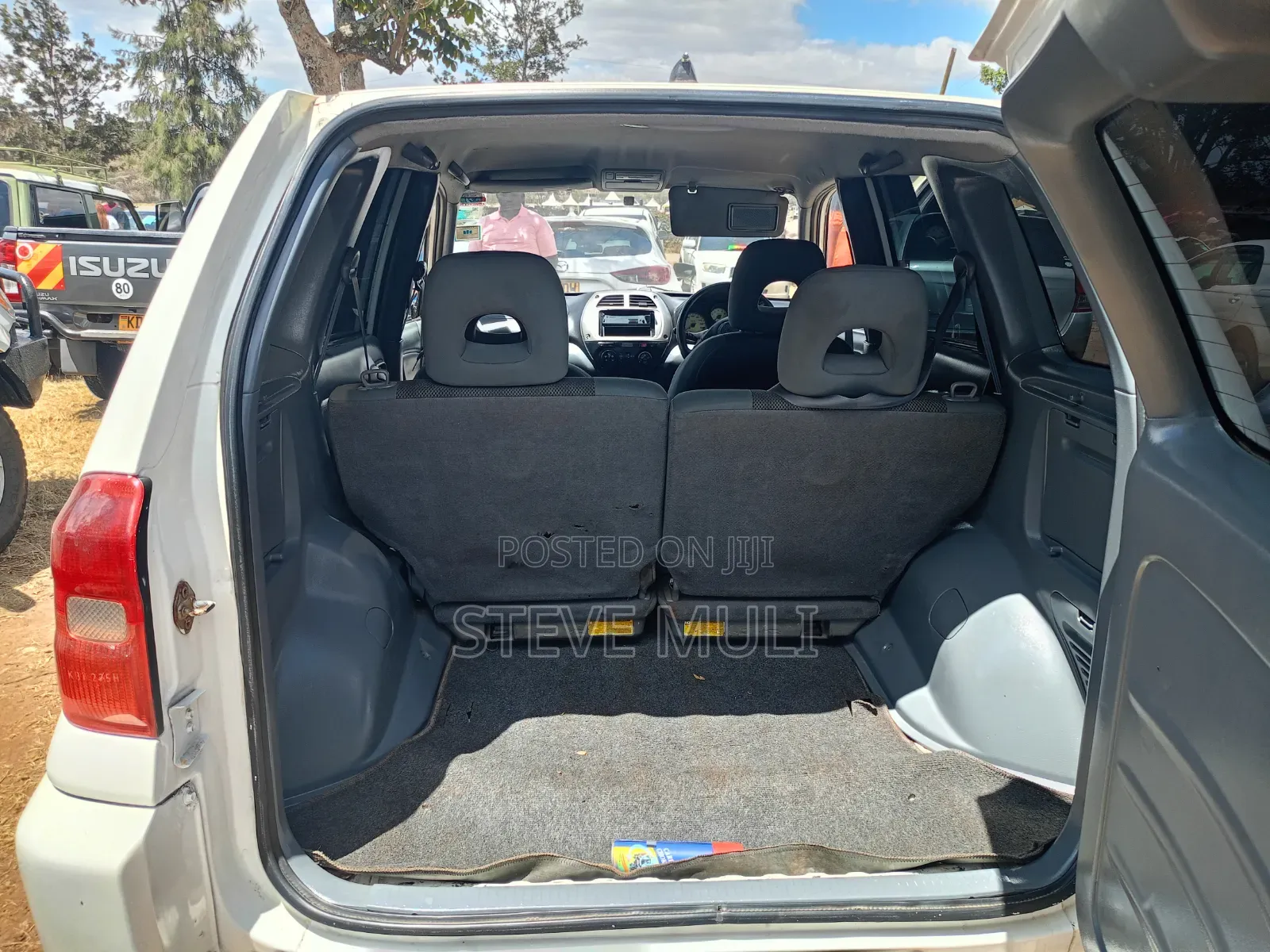Toyota RAV4 Automatic 2003 White