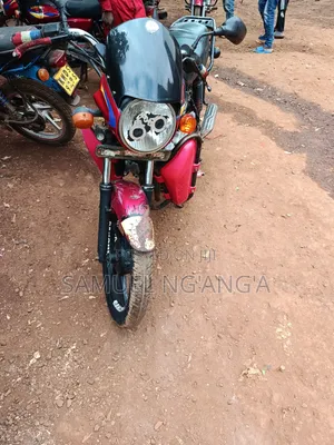 Bajaj Boxer 2020 Red